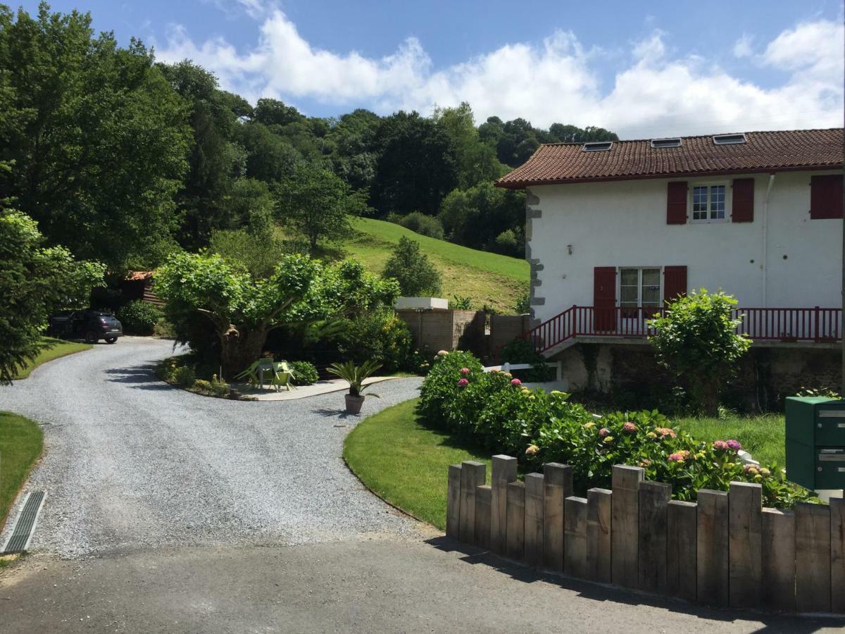 Location Eyheraldia - Votre T3 Au Coeur Du Pays Basque Аспарен Екстериор снимка